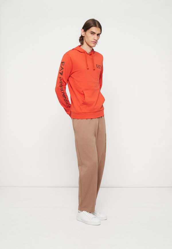 EA7 Emporio Armani