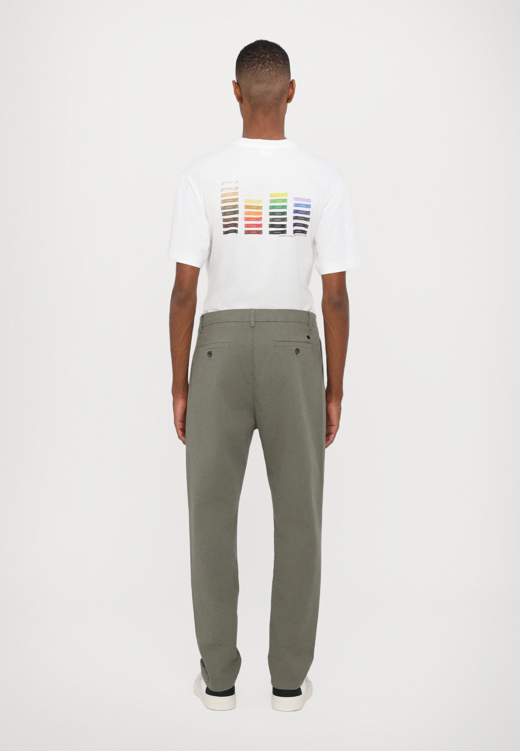 CLOSED TACOMA TAPERED