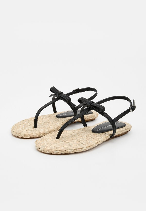 Stuart Weitzman FELICITY