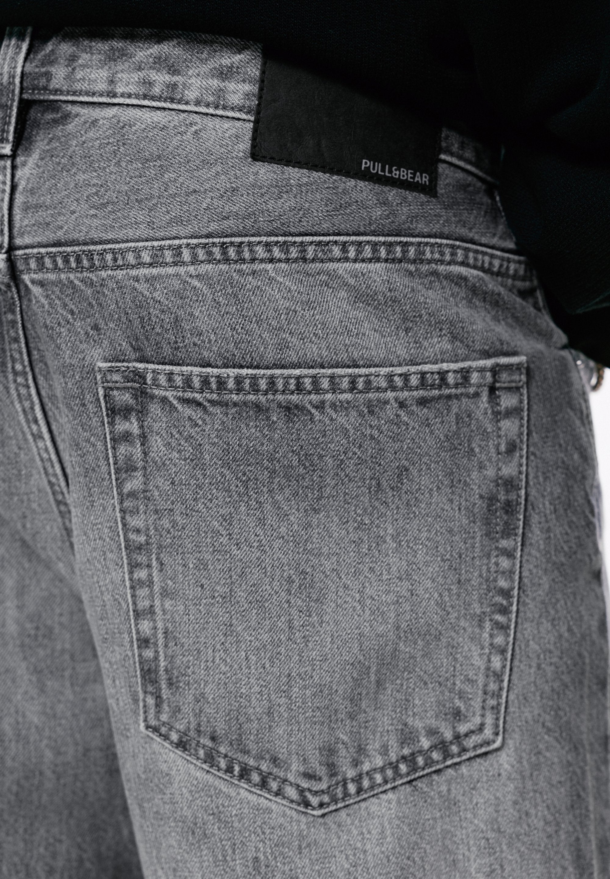 PULL&BEAR BAGGY