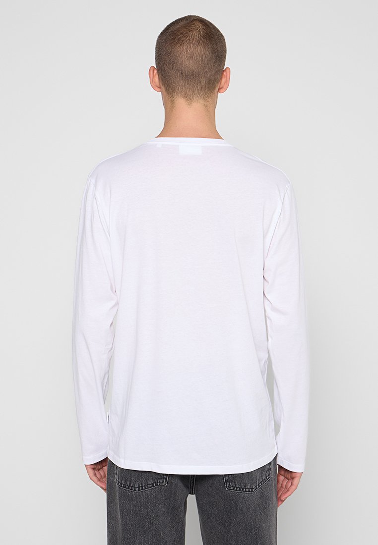 3 PACK RELAXED FIT Media 2