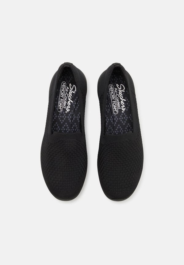 Skechers ARYA