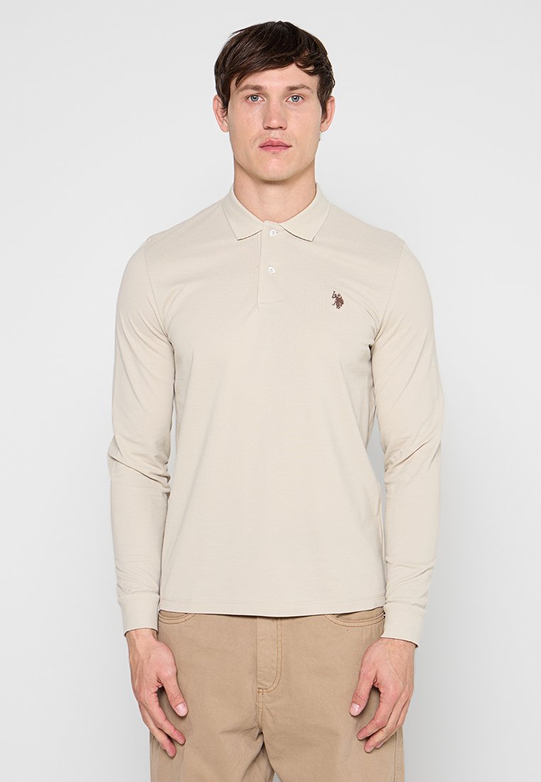 U.S. Polo Assn. SUM