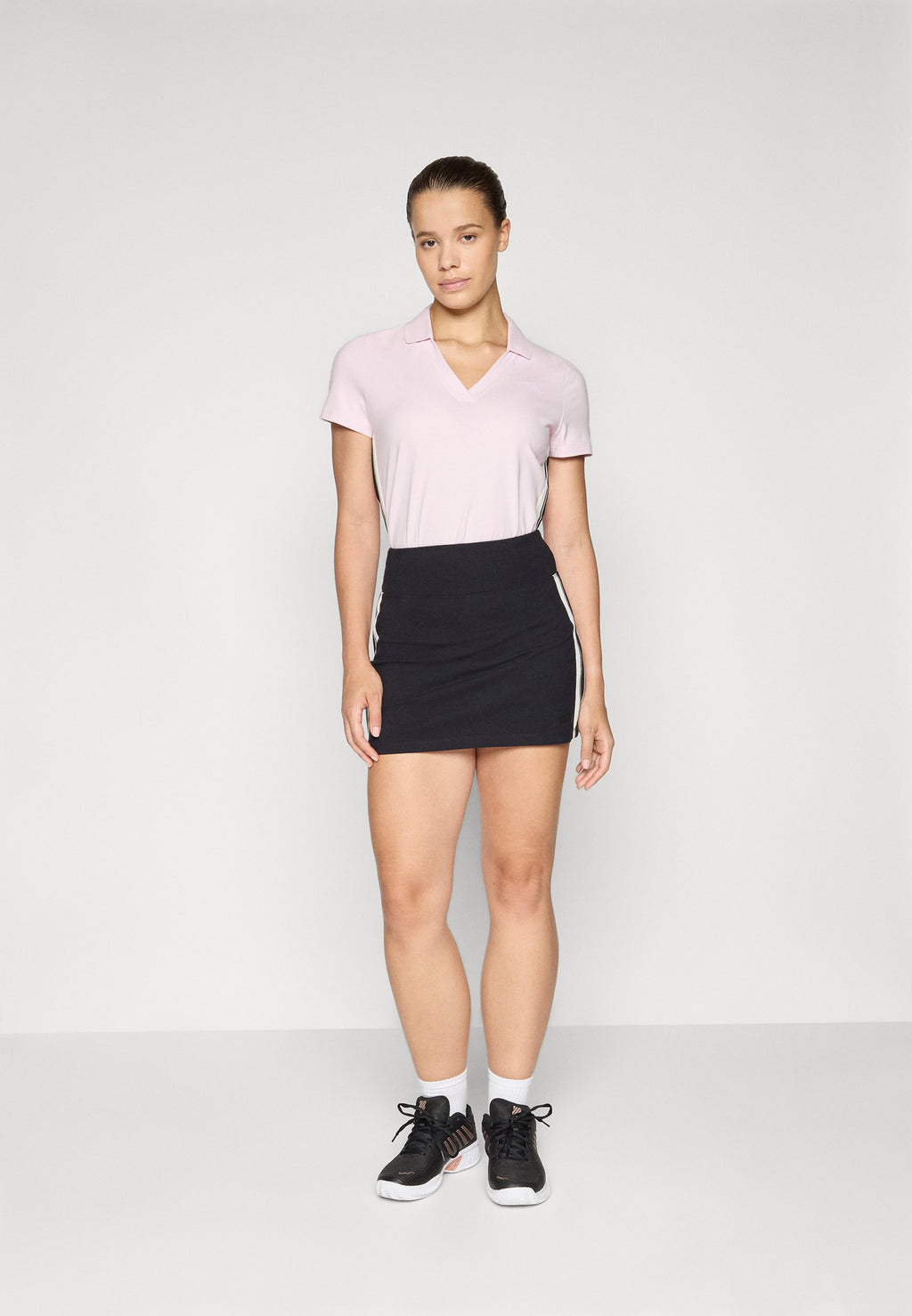 DKNY Sport