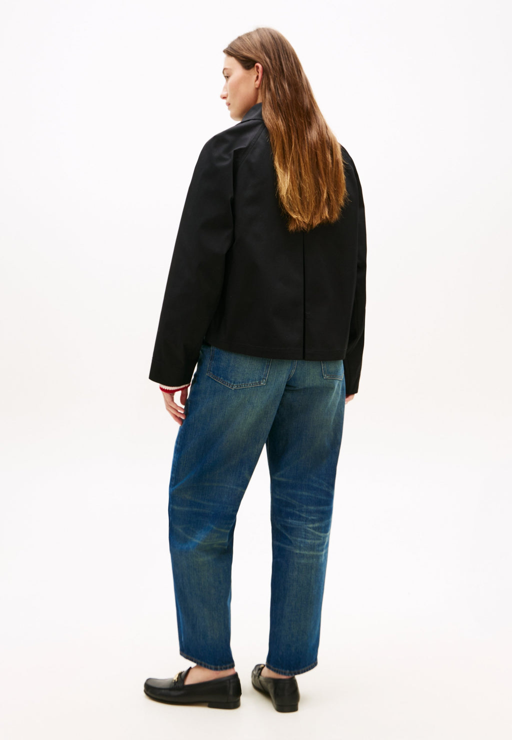 WATER REPELLENT COLLARED RELAXED SHORT JACKET Media 4