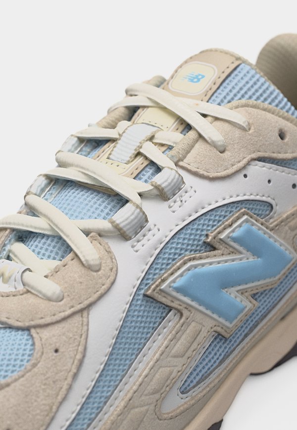 New Balance UNISEX