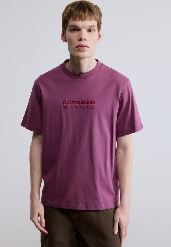 Calvin Klein 20S NY GRAPHIC - Print T-shirt - pale purple