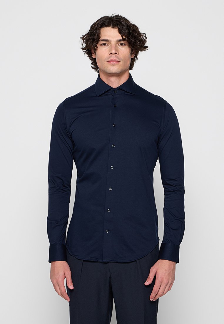 SLIM FIT Media 1