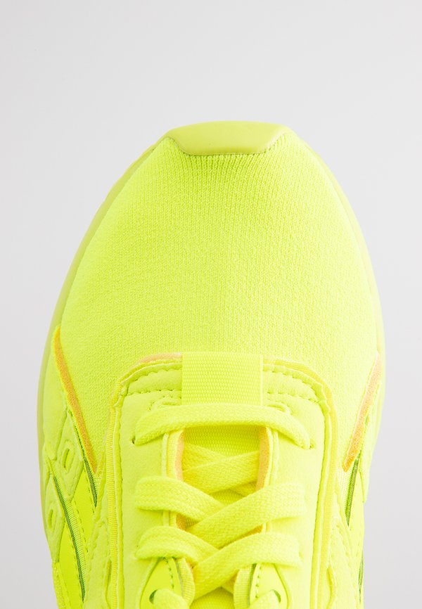 Reebok x Victoria Beckham