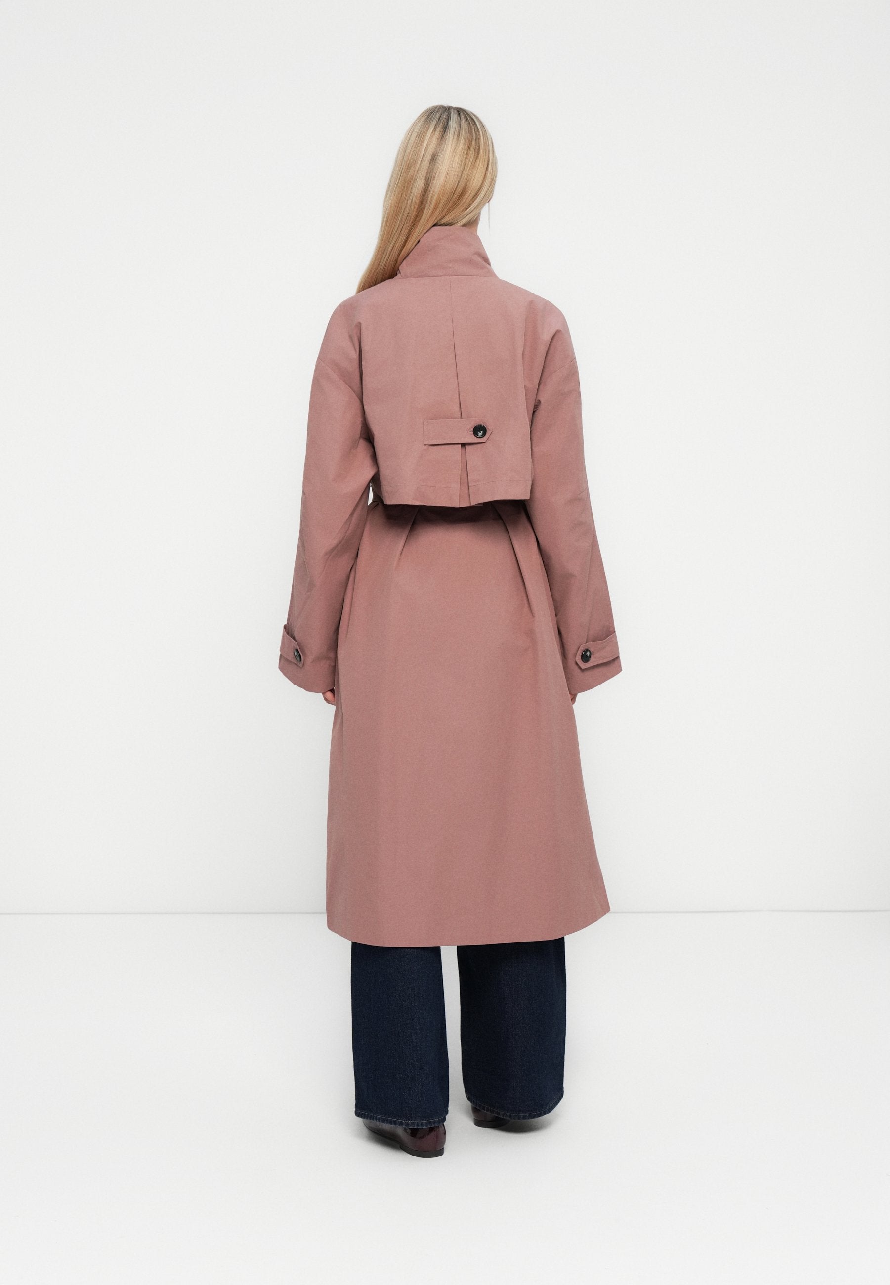 Object OBJELISA COAT