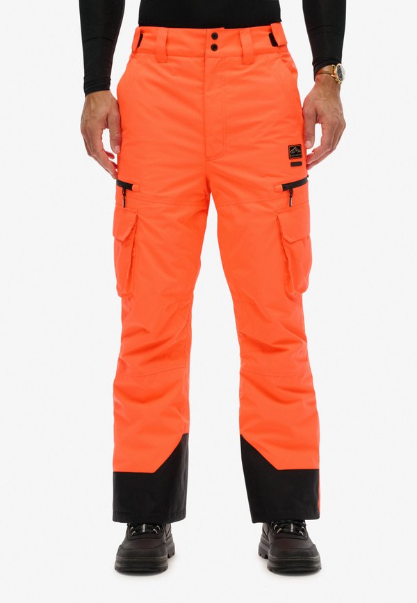 Superdry & Co ULTIMATE FREESTYLE - Trousers - volcanic coral