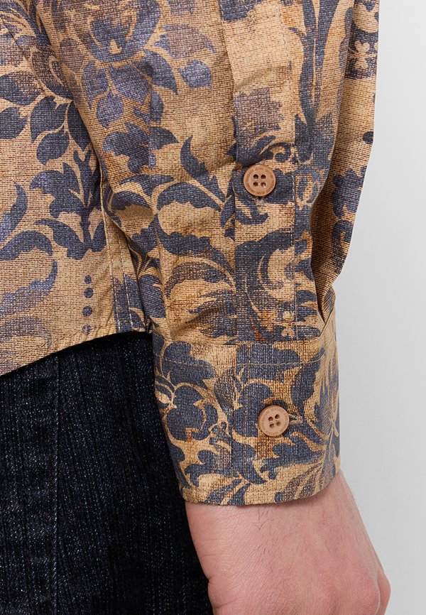 Versace Jeans Couture