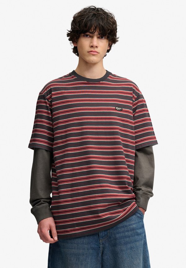 Superdry & Co SUPERDRY OVERSIZED STRIPE T-SHIRT.. - Print T-shirt - red stripe