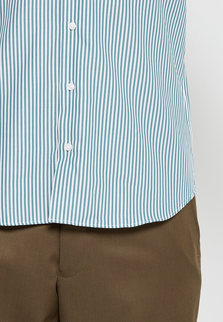 Michael Kors SLIM FIT