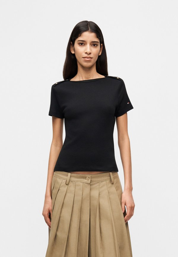 Tommy Hilfiger GOLD-TONE BUTTON SLIM BOAT NECK T-SHIRT - Print T-shirt - black
