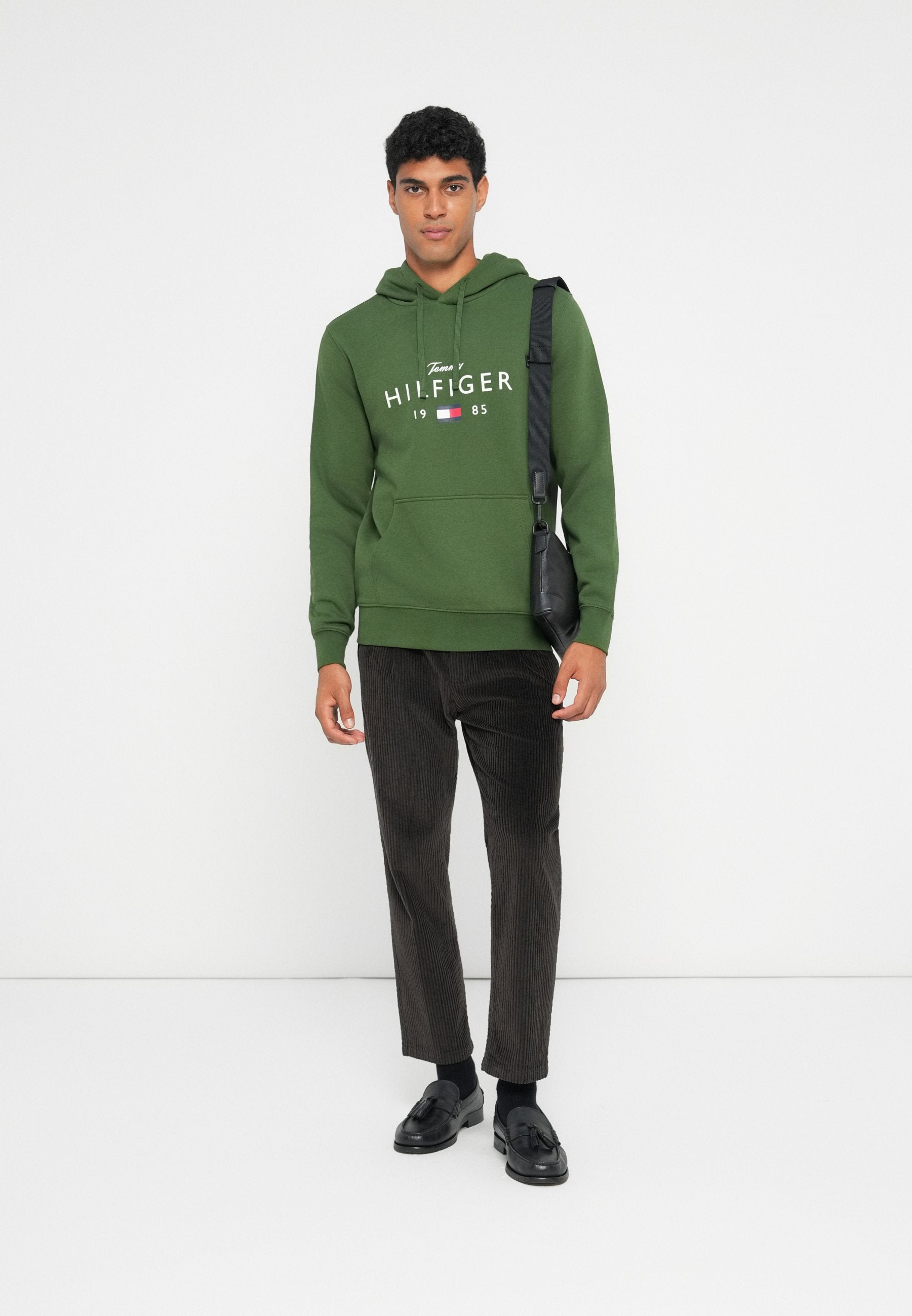 LOGO GRAPHIC FLEX FLEECE HOODY Media 2