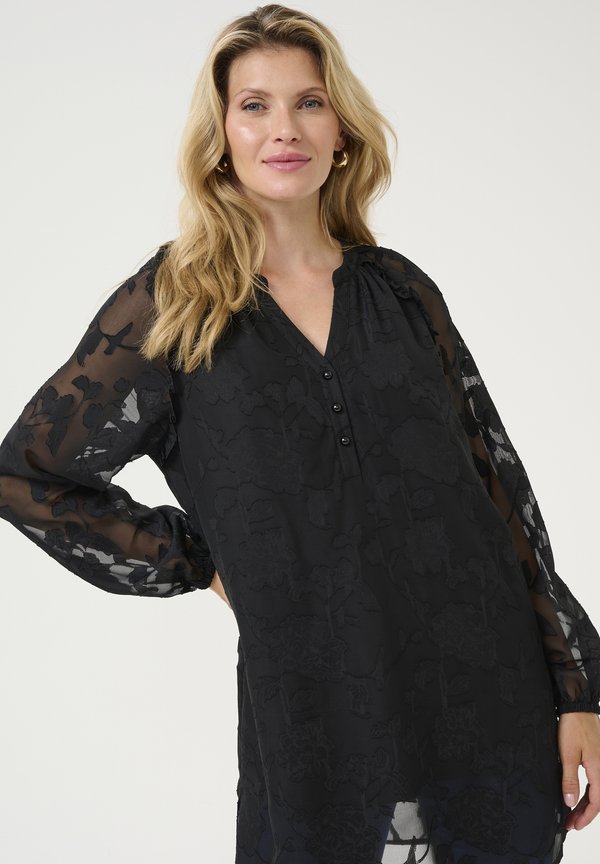 Kaffe  WITH V-NECK