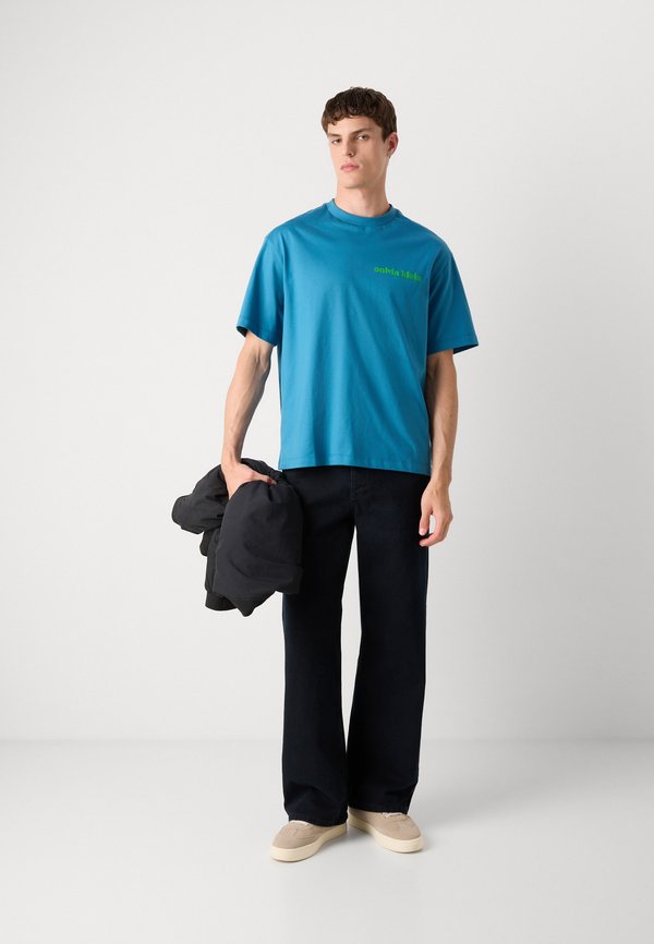 Calvin Klein Jeans BAUHAUS