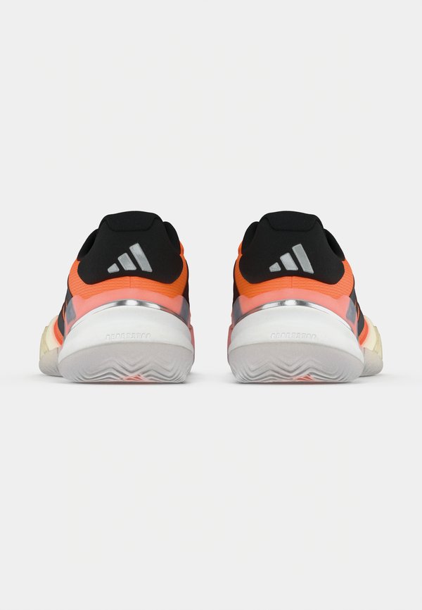 adidas Performance BARRICADE 14