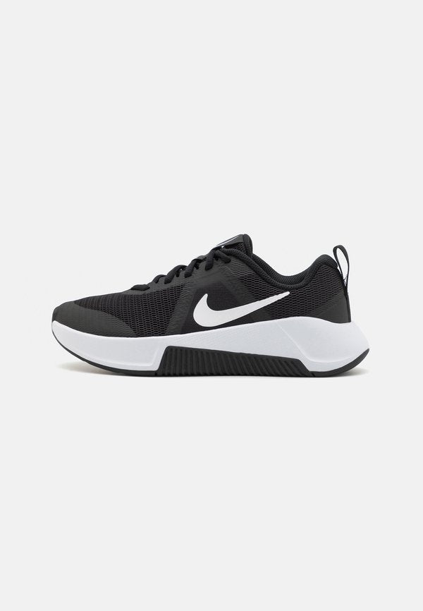 Nike Performance MC 3 - Training shoe - black/white