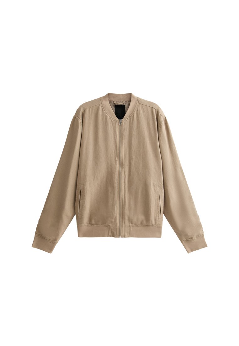 Beige Bomberjacke mit Reißverschluss, gerippten Bündchen und Seitentaschen. Hergestellt aus leichtem, glattem Material mit lässiger Passform.