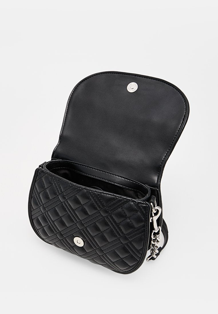 Love Moschino