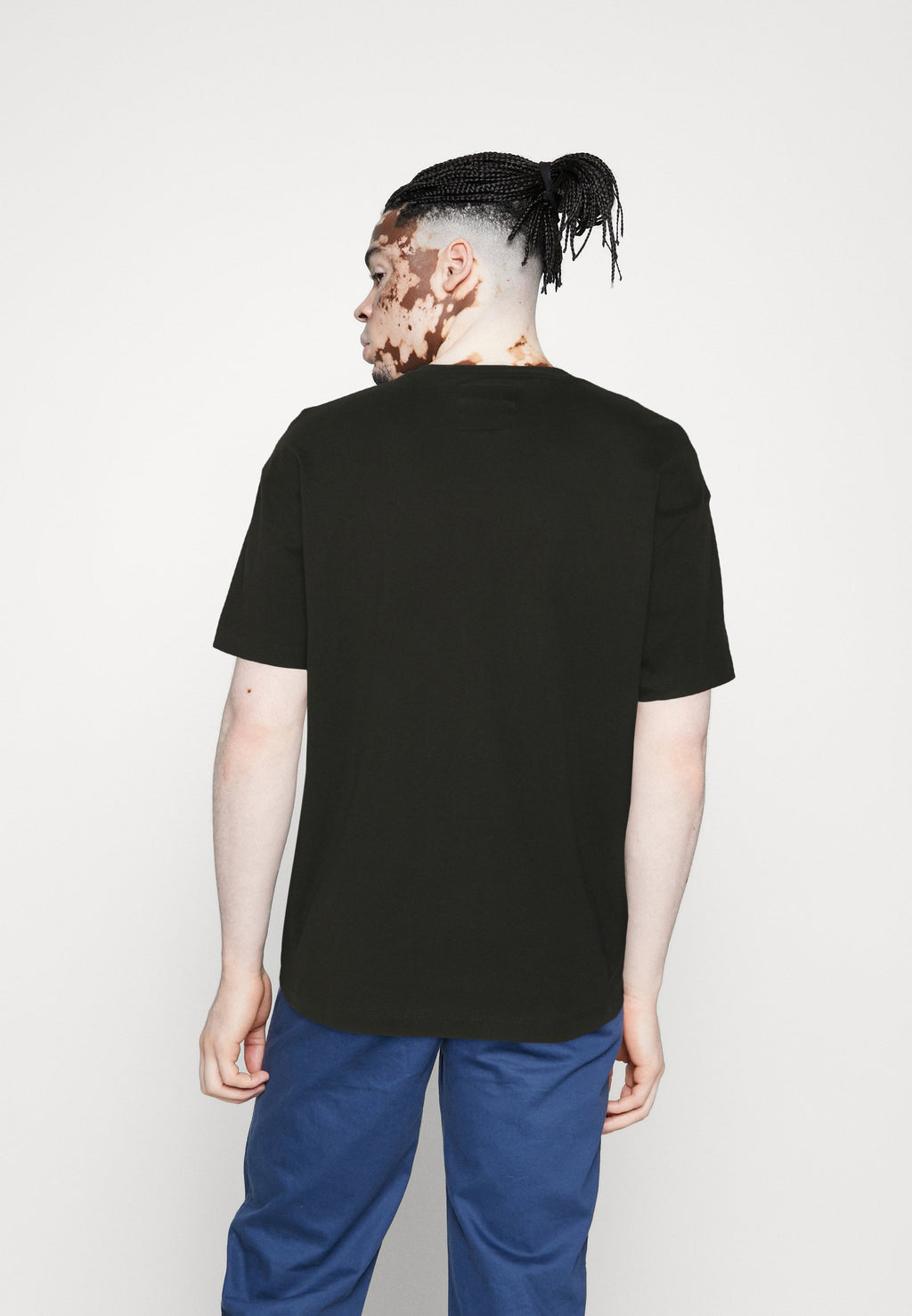 Armani Exchange T-Shirt print Media 4