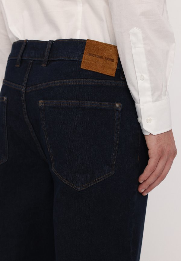 Michael Kors FINN STRAIGHT