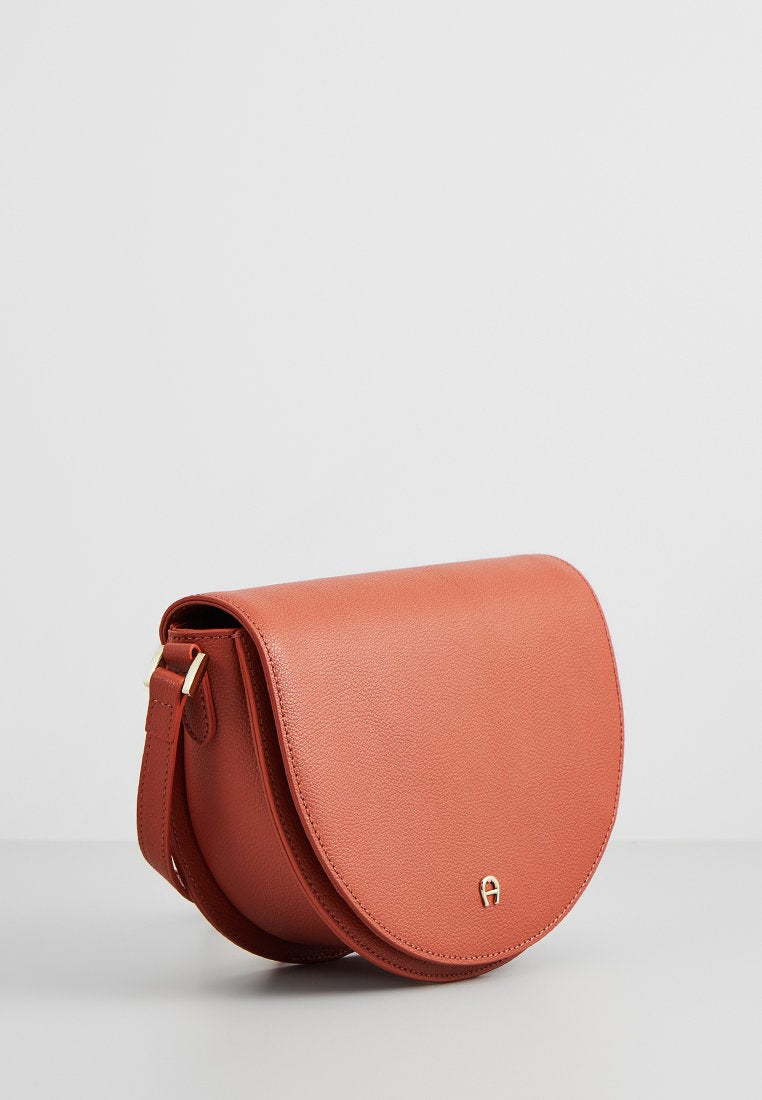 AIGNER