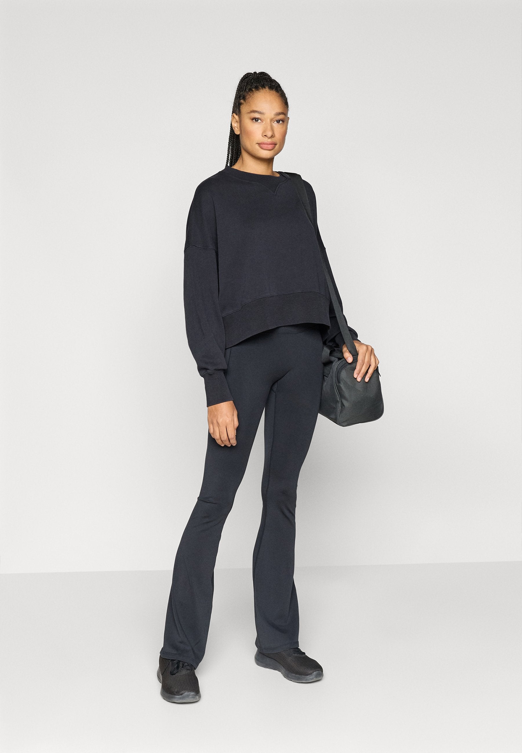 ICANIWILL ESSENCE OVERSIZED CREW PRINT