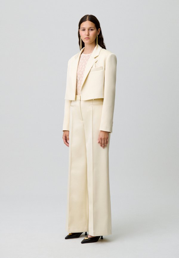 Claudie Pierlot