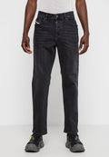 Schwarze Denim-Jeans mit geradem Schnitt, fünf Taschen und einem dezenten Verlauf. Verfügt über einen Knopfverschluss und genähte Details an der Tasche.