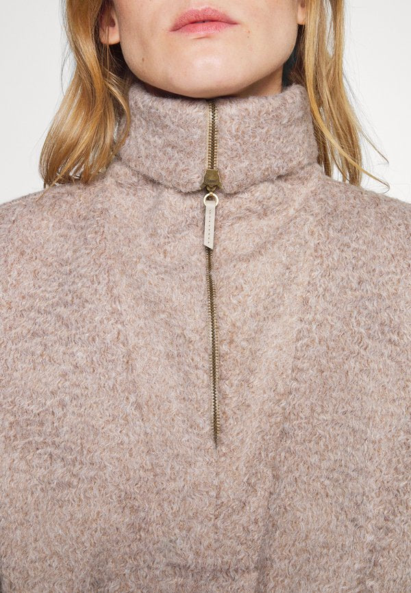 TOMMAZO OVERSIZED CROP
