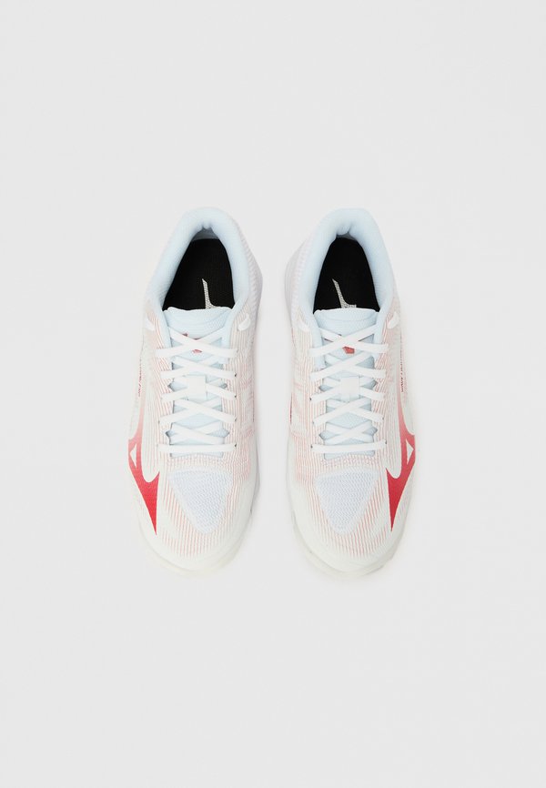 Mizuno WAVE LIGHTNING PRO