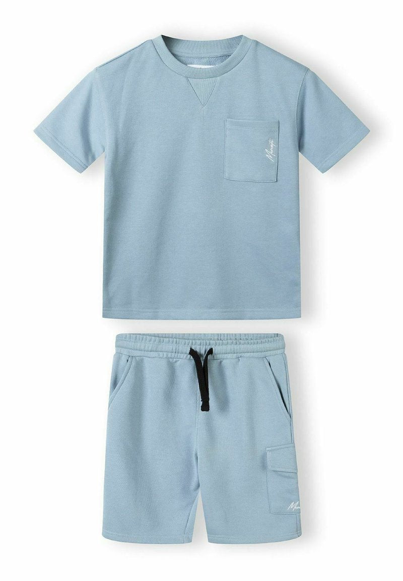 SHORT SLEEVE SET Media 1
