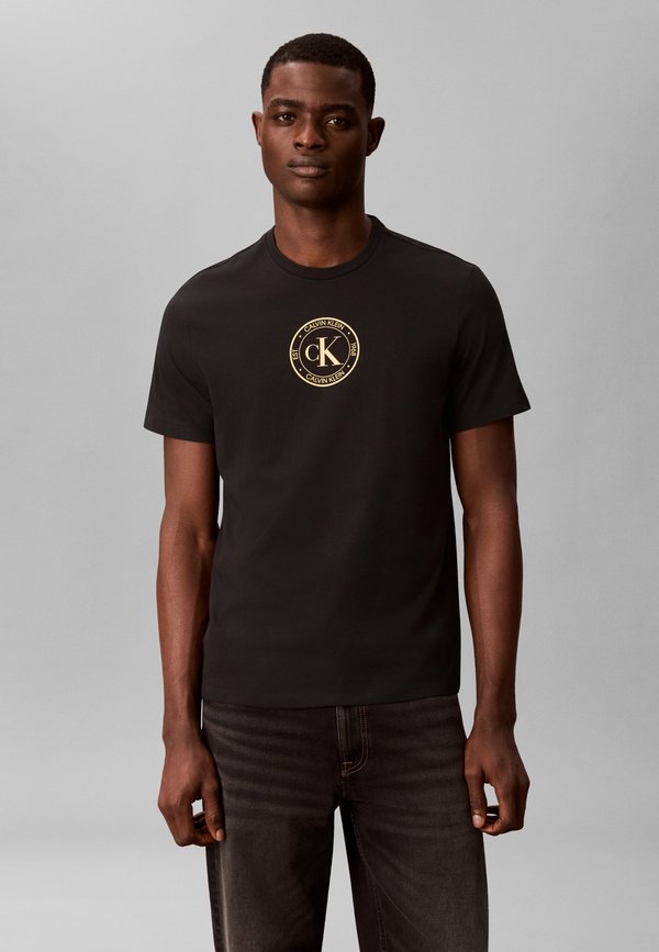 Calvin Klein Jeans CREST GRAPHIC - Print T-shirt - black