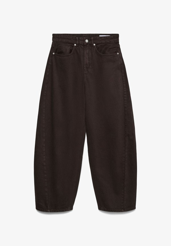 Vero Moda Curve VMCZOE MR BARREL COLORED JEANS CUR - Straight leg jeans - chocolate torte