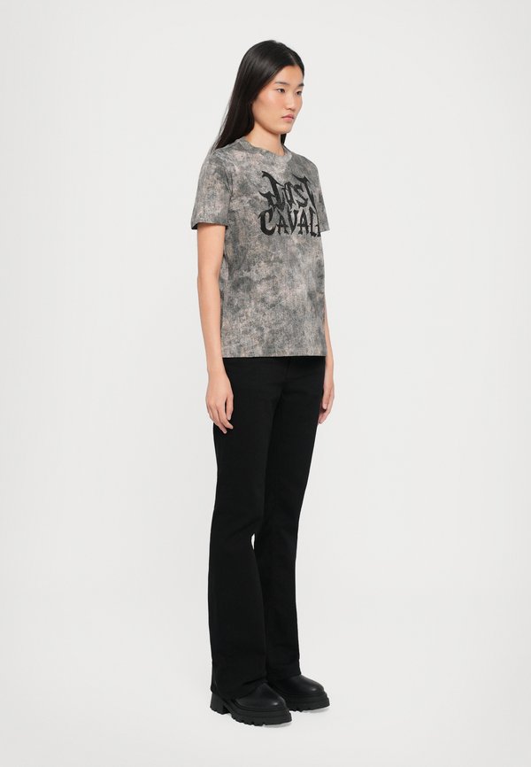 Just Cavalli TEXTURE LOGO GOTHIC