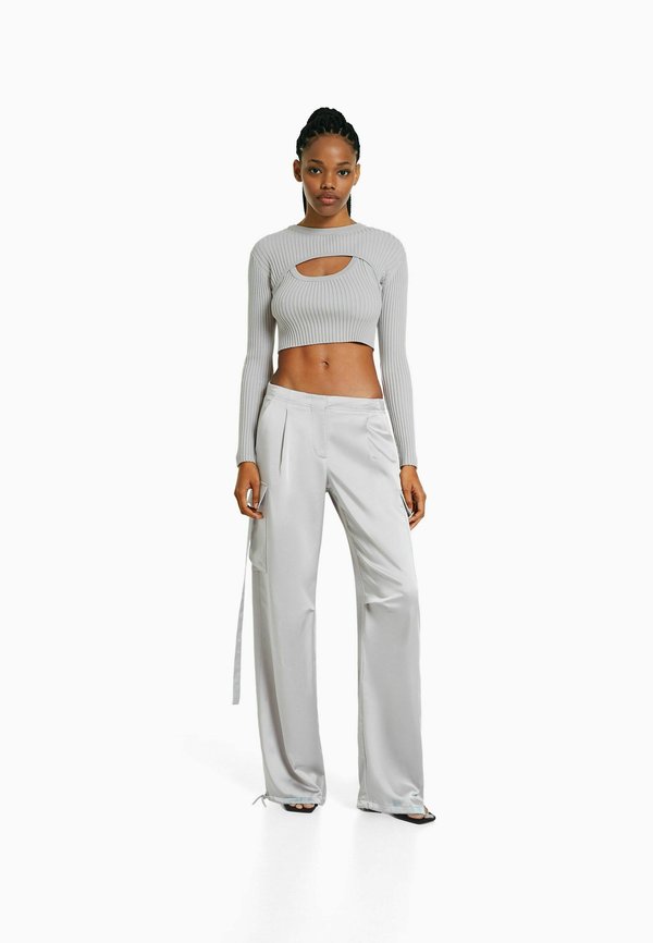 Bershka FITTED STRAPPY