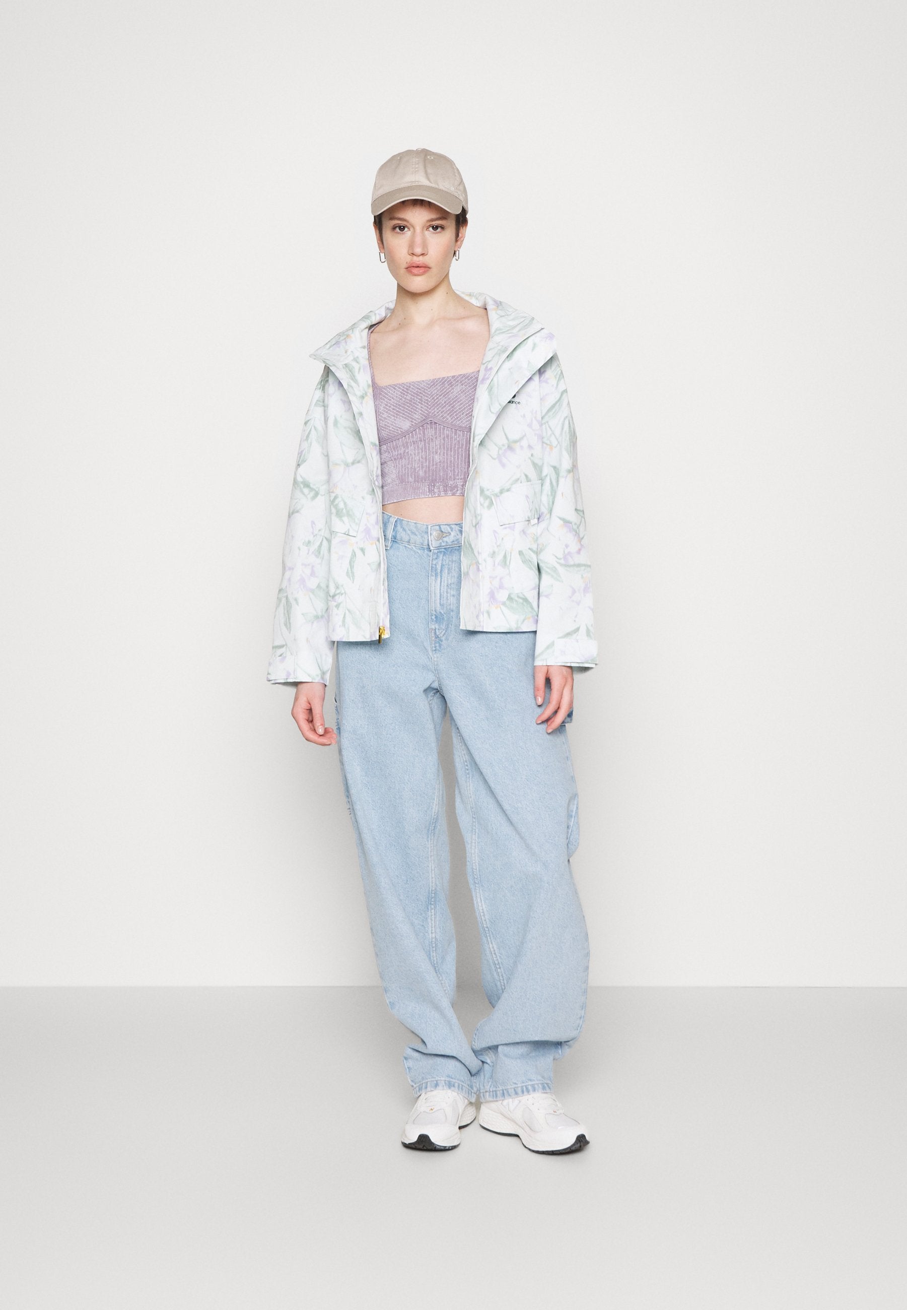 New Balance NB ESSENTIALS BLOOMY JACKET