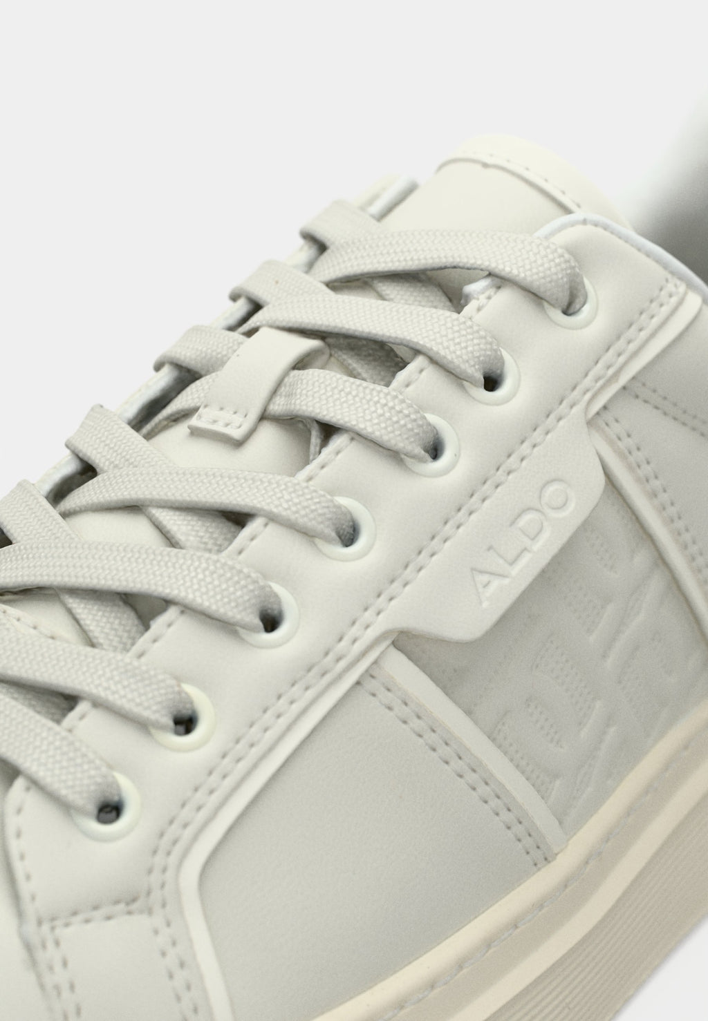 ALDO CCOURTLINE