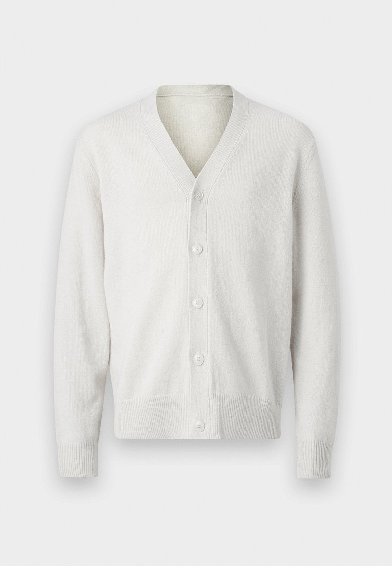 PATRIK CARDIGAN  Media 1
