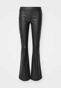 ONLPOPTRASH COATED PULL UP FLAR PANT  Media 1