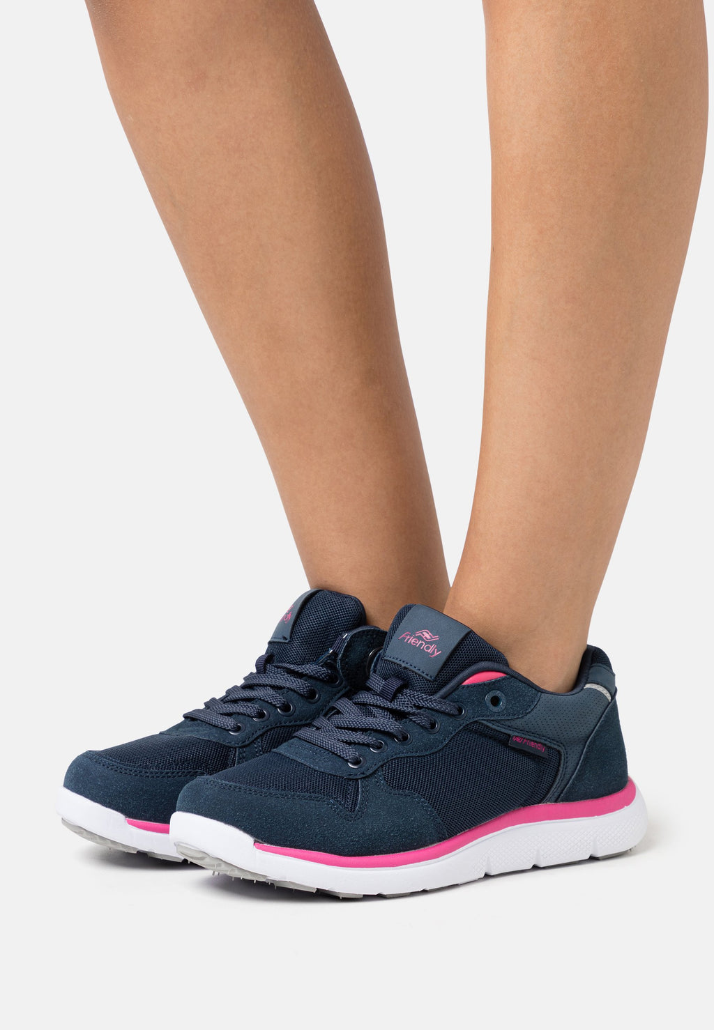Friendly Shoes EXCURSION