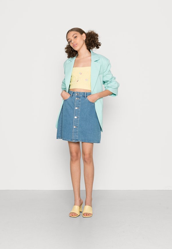 Fashion Union ROSE