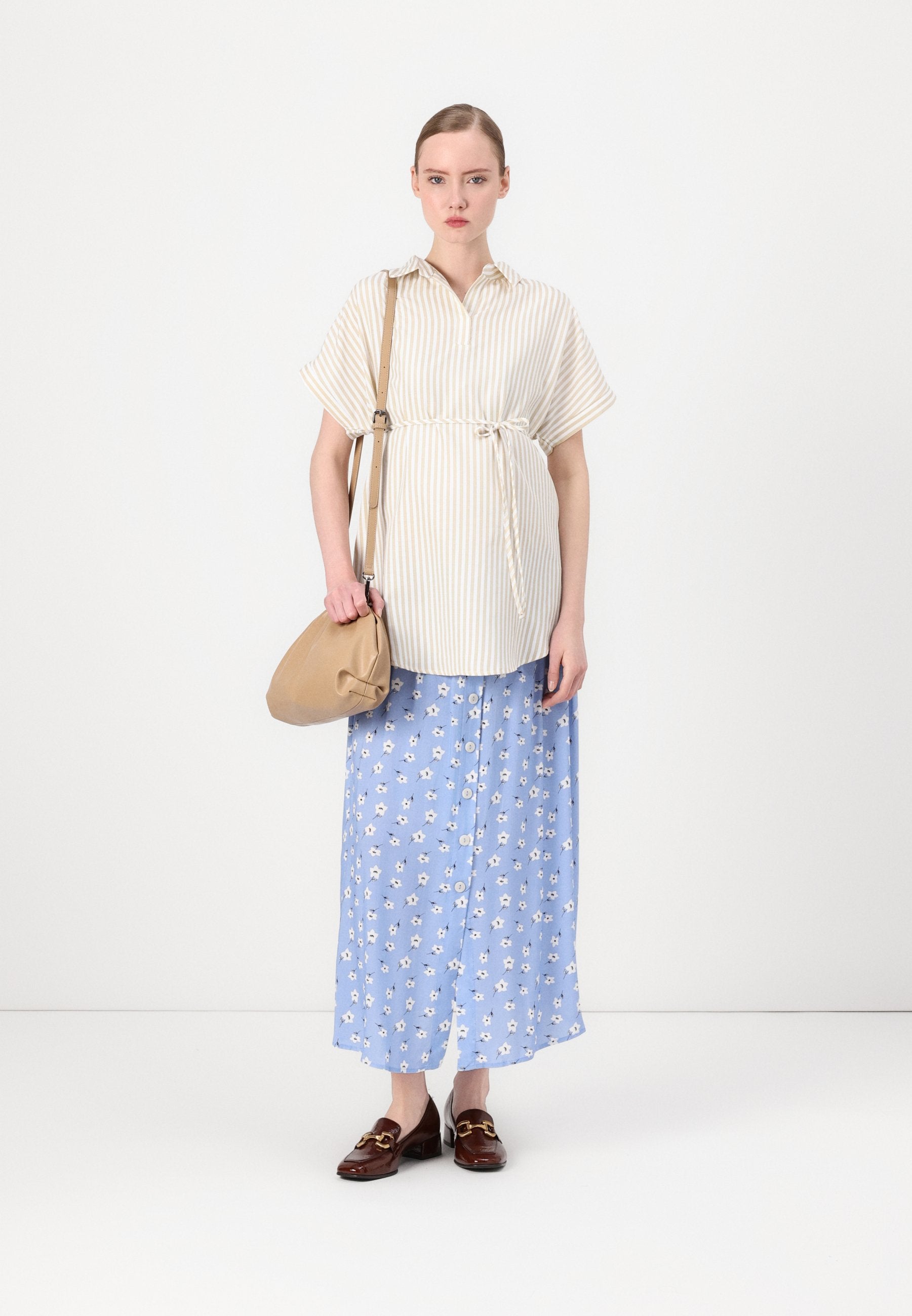 ONLY MATERNITY OLMKALANI V COLLAR