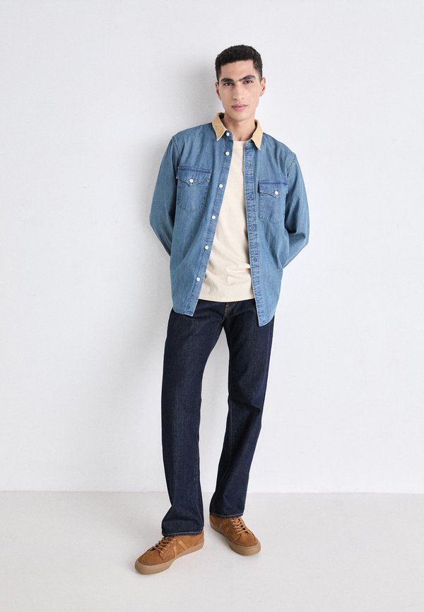 Levi's® RELAXED FIT WESTERN