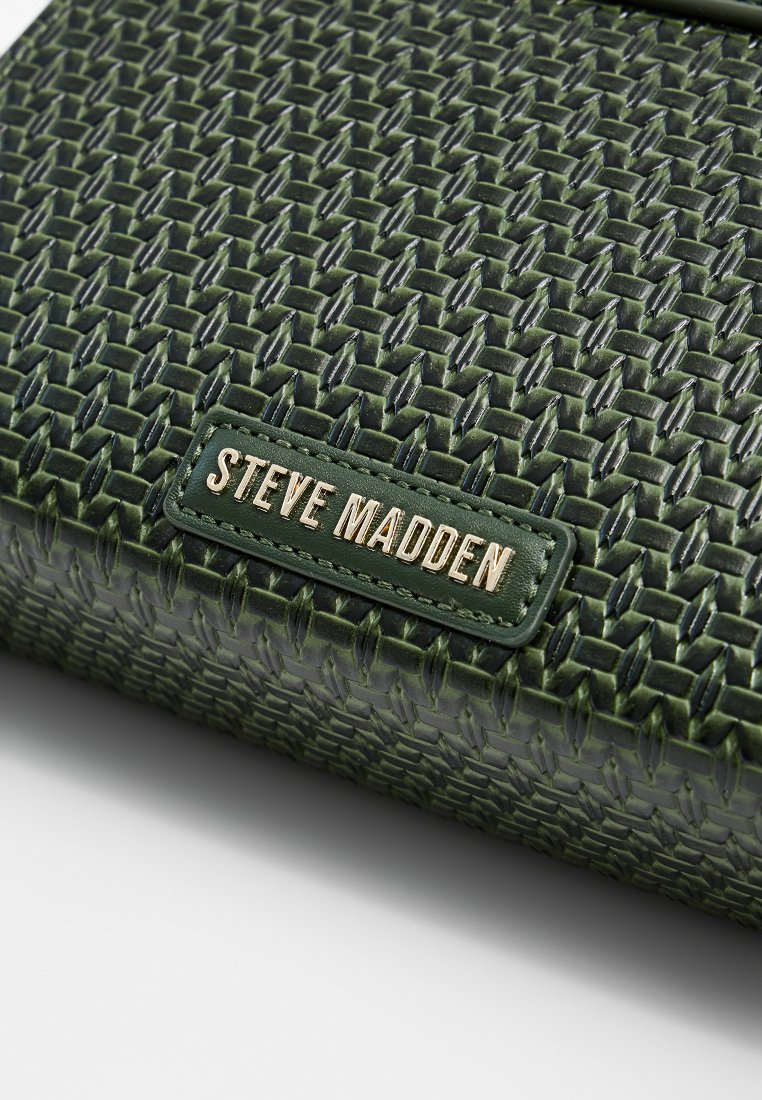 Steve Madden BLONDY