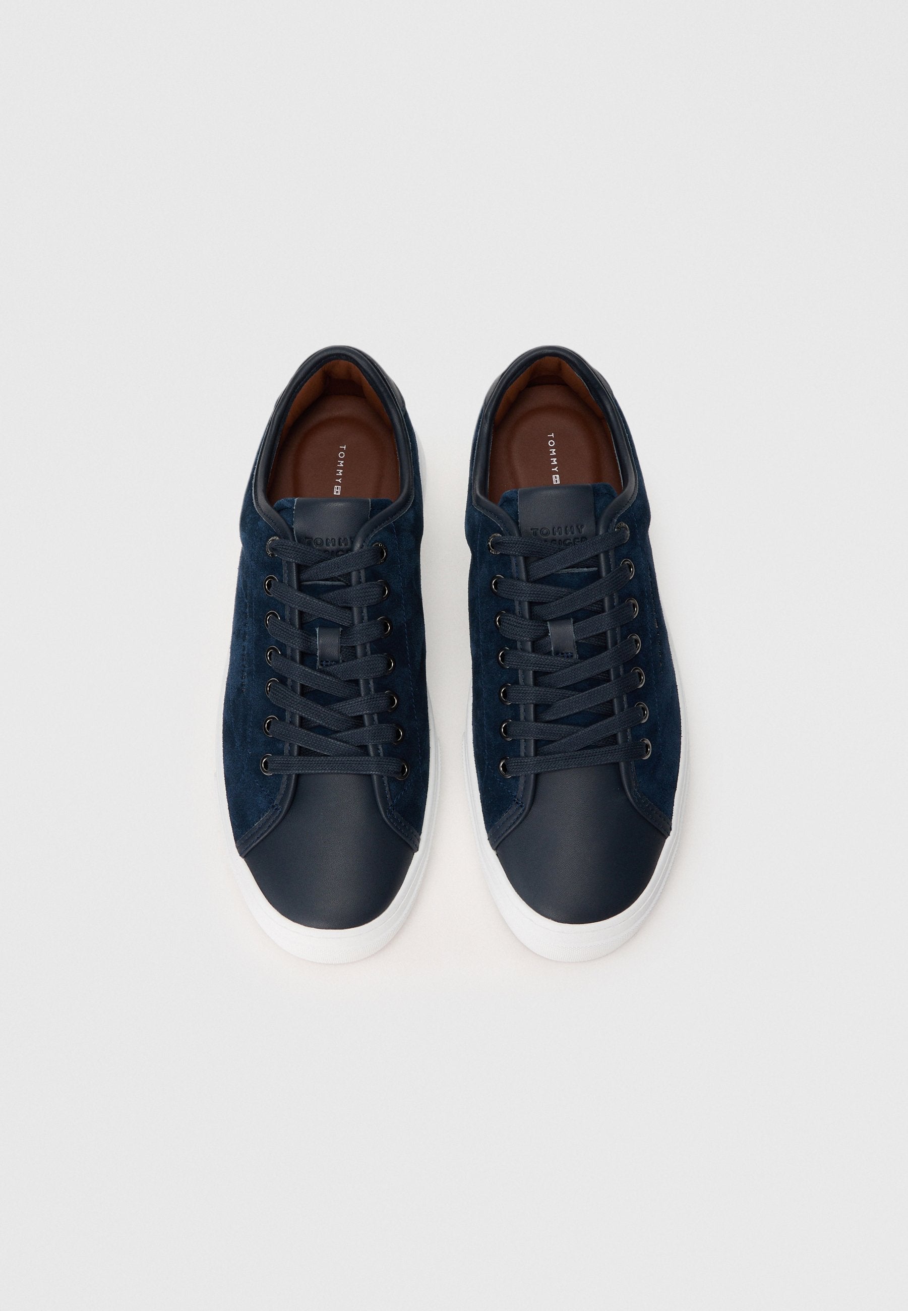 LEATHER MIXED TEXTURE COURT TRAINERS Media 4