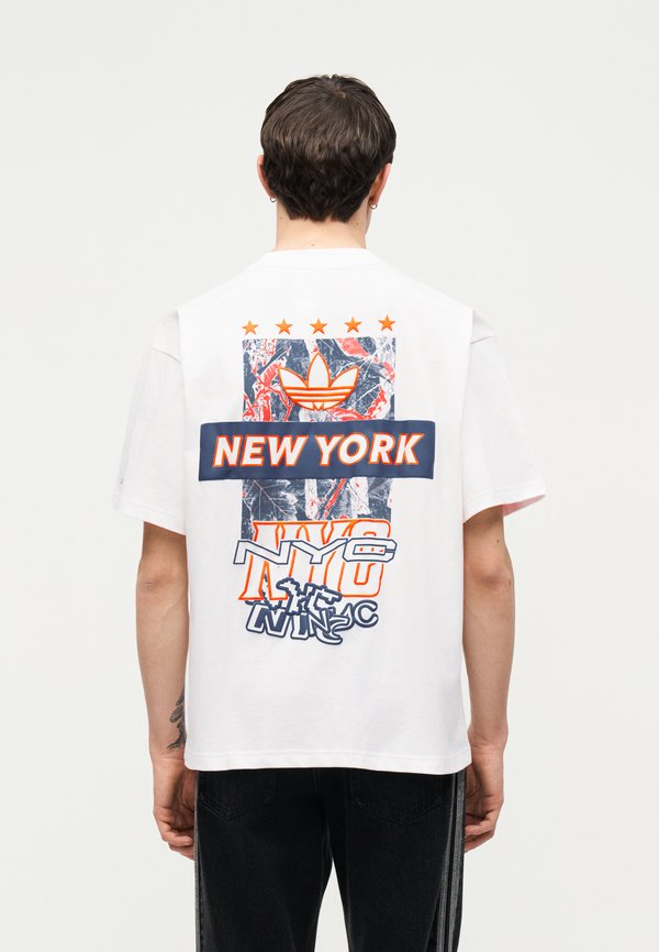 adidas Originals NY CITY TEE UNISEX - Print T-shirt - white/collegiate royal